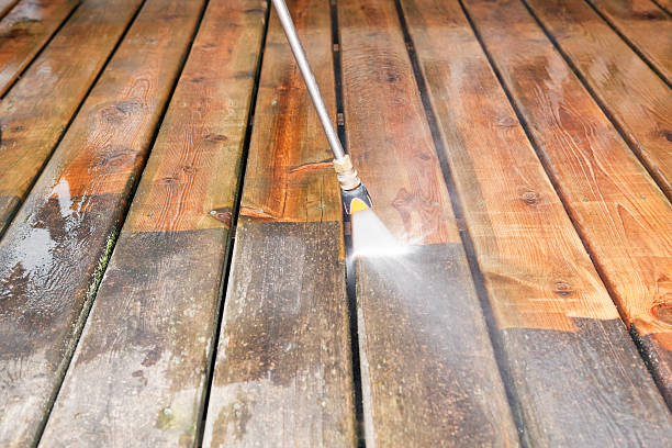 Best Window and Screen Pressure Cleaning in San Elizario, TX